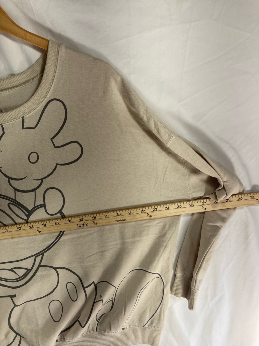 Disney Beige Mickey Outline Crewneck off the shoulder Sweatshirt xL - Picture 7 of 13